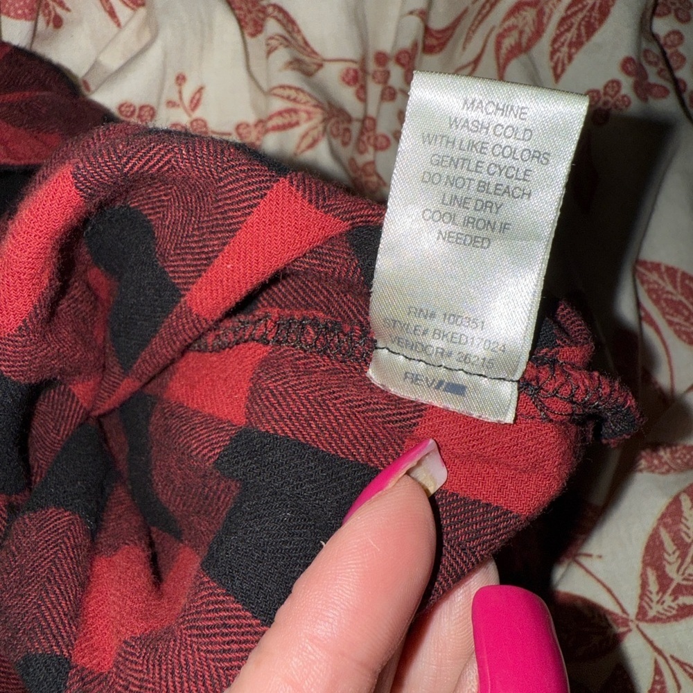 BKE Red and Black Plaid Shirt - Picture 6 of 6